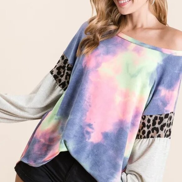 ✨NWT BiBi Tie Dye Terry Top with Contrast Puff Sleeves - Picture 5 of 9